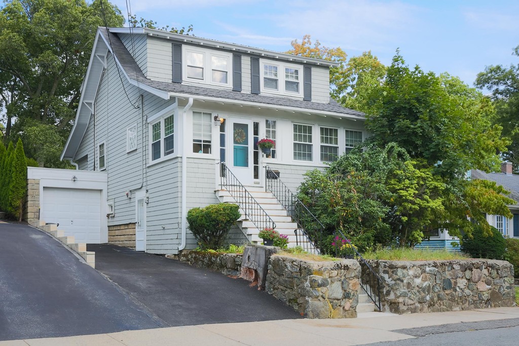 11 Rowe Hill Road Stoneham, MA 02180 - Photo 2 of 24 Gallery Image 2
