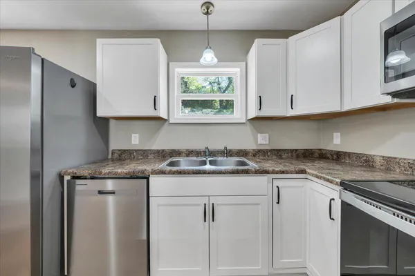 $199,950 | 1423 Varnell Avenue Northeast, Roanoke, VA 24012