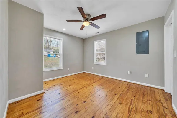 $199,950 | 1423 Varnell Avenue Northeast, Roanoke, VA 24012