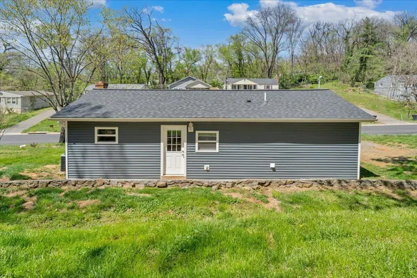 $199,950 | 1423 Varnell Avenue Northeast, Roanoke, VA 24012