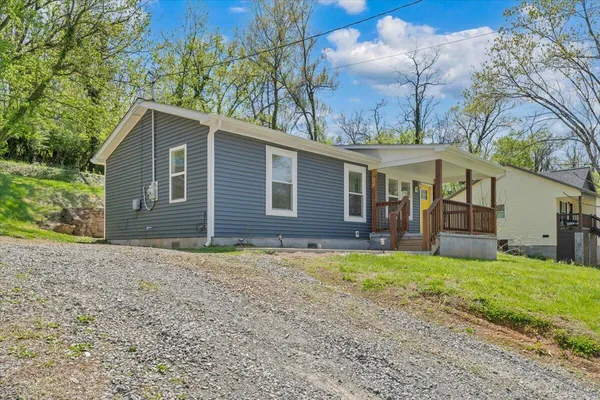 $199,950 | 1423 Varnell Avenue Northeast, Roanoke, VA 24012
