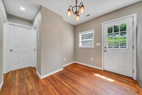 $199,950 | 1423 Varnell Avenue Northeast, Roanoke, VA 24012
