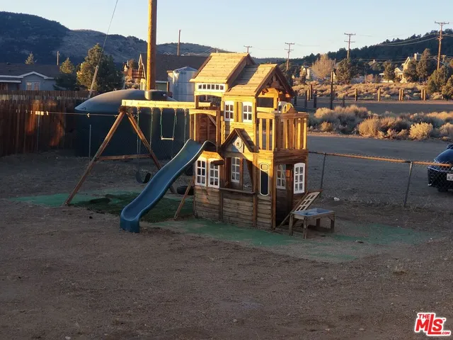 $3,195 | 45999 South Street, Big Bear City, CA 92314
