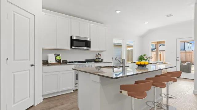 $300,990 | 1315 Isola Bella Drive, Richmond, TX 77406