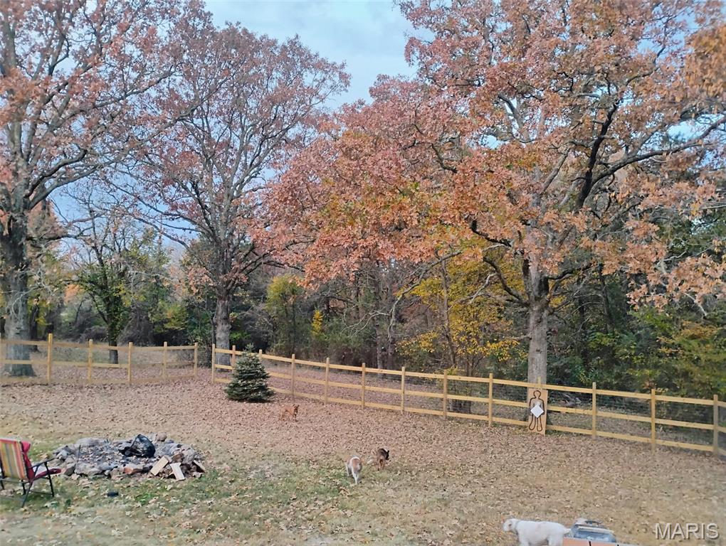 479 Oak Hill Drive Road Houston, MO 65483 - Photo 4 of 5