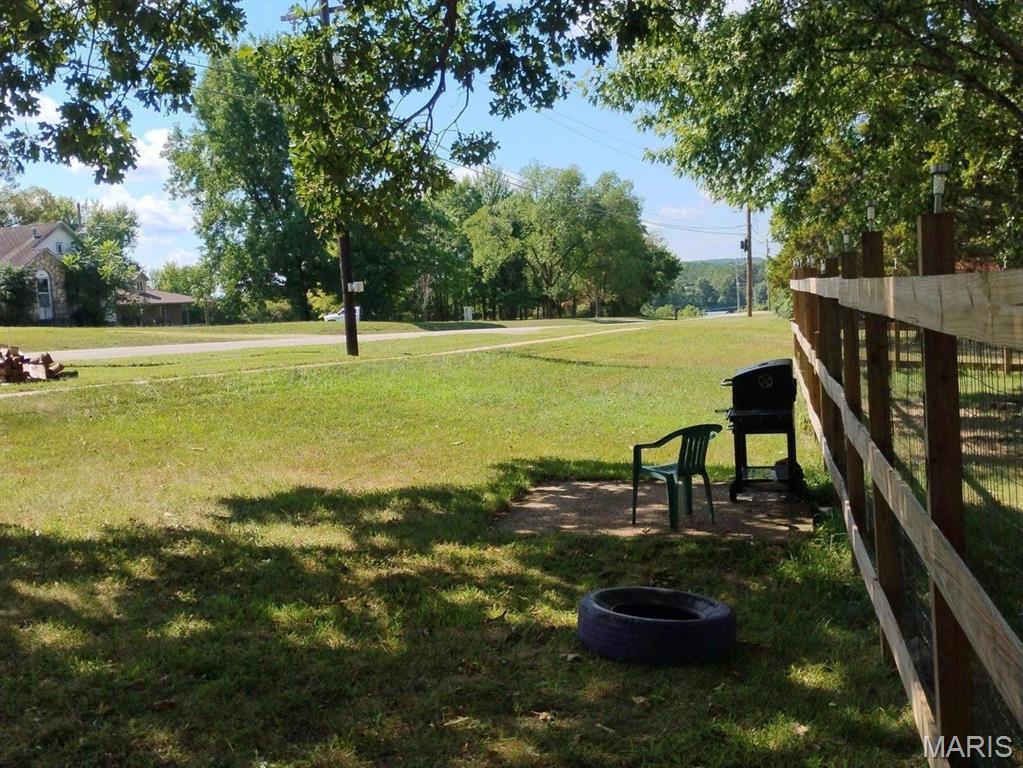 479 Oak Hill Drive Road Houston, MO 65483 - Photo 5 of 5