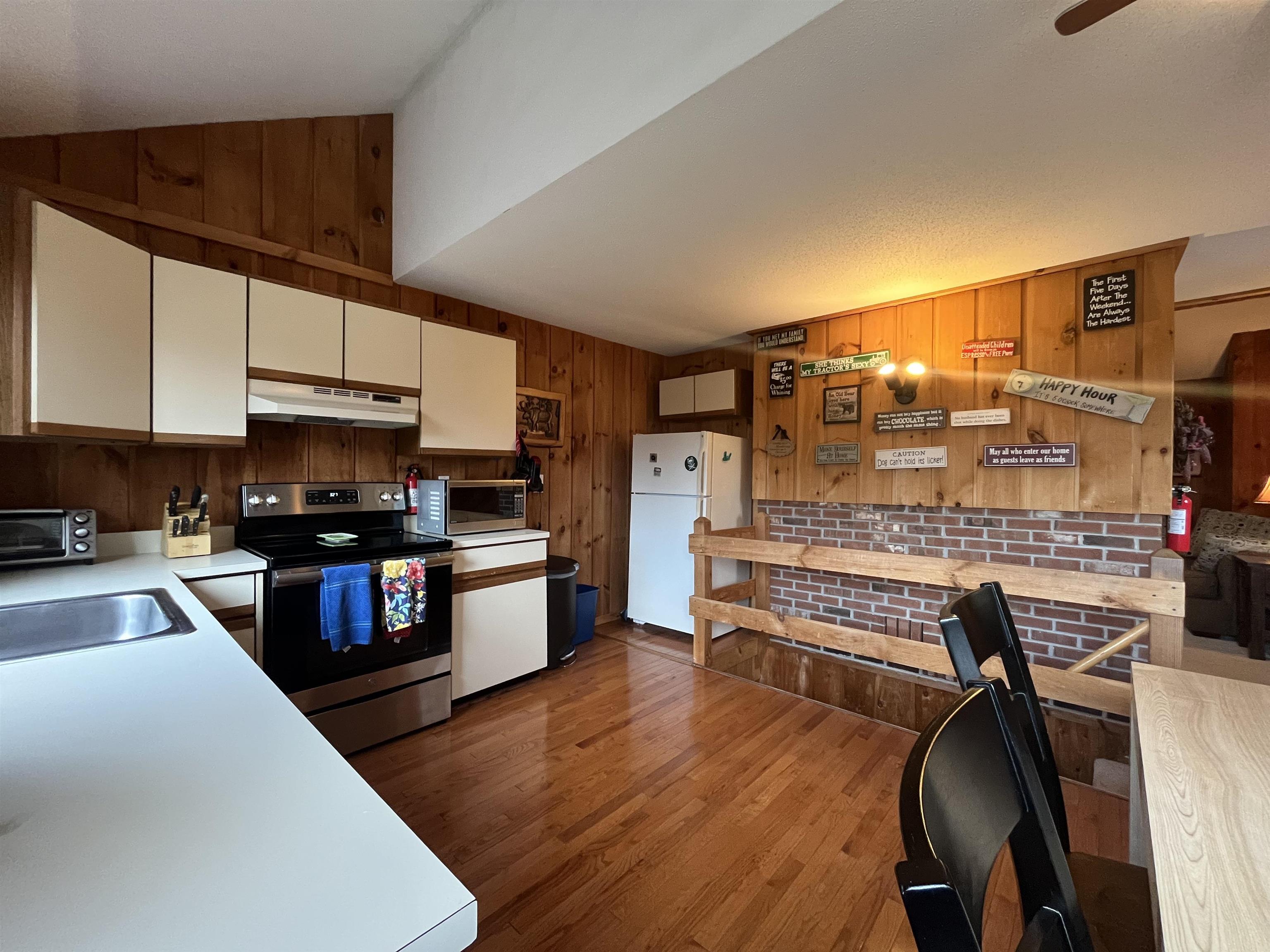 9 F Brumms Way, Unit 9F West Dover, VT 05356 - Photo 19 of 48