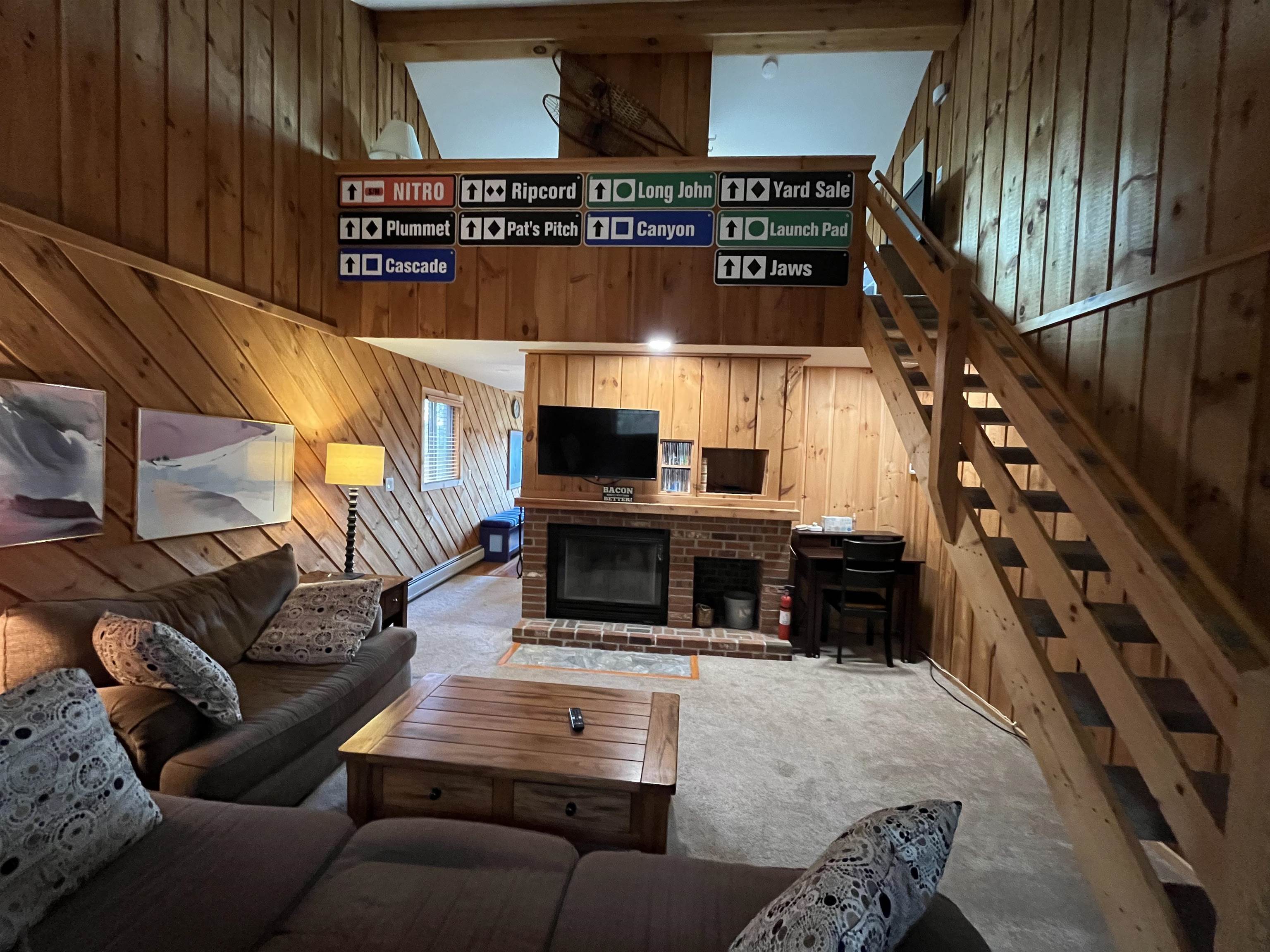 9 F Brumms Way, Unit 9F West Dover, VT 05356 - Photo 5 of 48