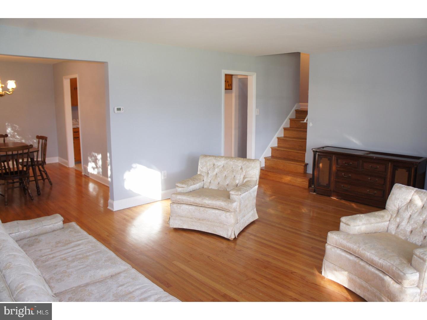 504 Wesley Road Springfield, PA 19064 - Photo 3 of 21