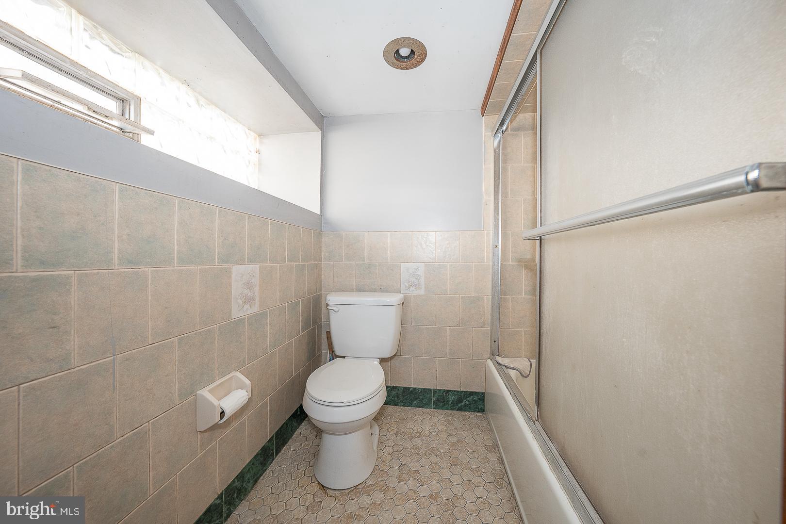 169 Overhill Road Upper Darby, PA 19082 - Photo 52 of 69