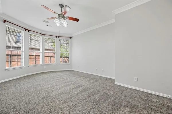 $500,000 | 1181 Noble Avenue Road, Lantana, TX 76226