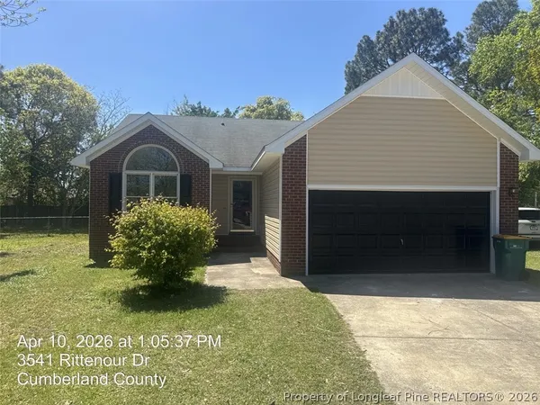 $1,825 | 3541 Rittenour Drive, Hope Mills, NC 28348