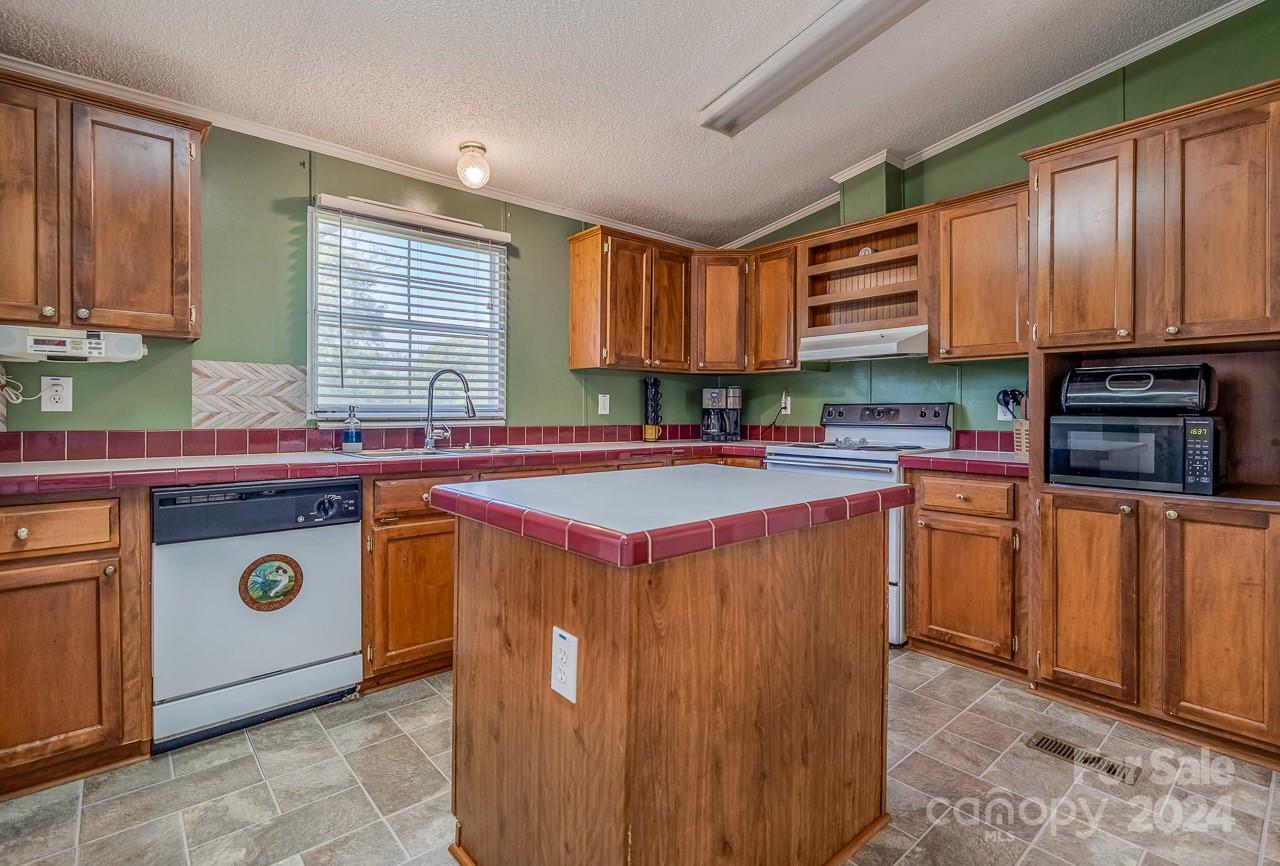 904 Scruggs Road Mooresboro, NC 28114 - Photo 8 of 18