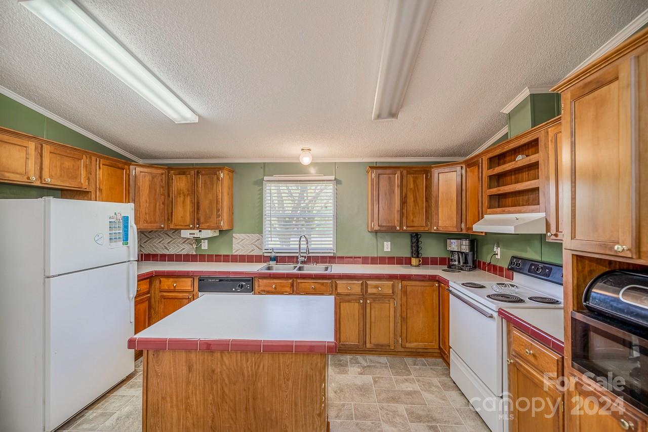 904 Scruggs Road Mooresboro, NC 28114 - Photo 9 of 18