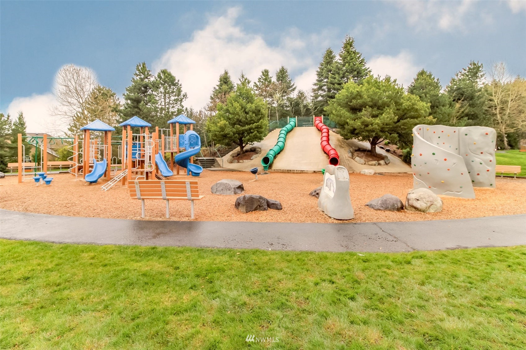 28035 Maple Ridge Way Southeast Maple Valley, WA 98038 - Photo 38 of 40 a view of outdoor space with playground and green space