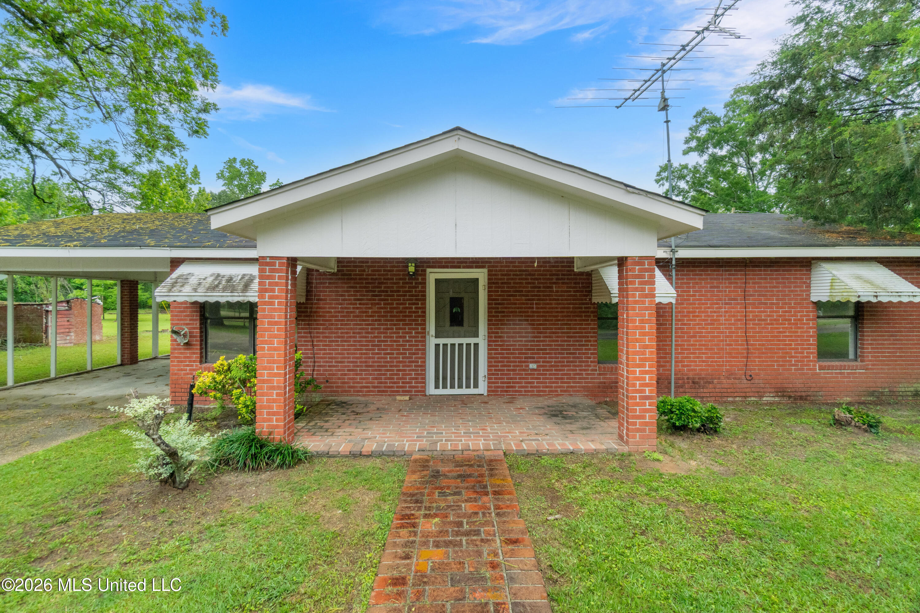 153 Memorial Church Road Richton, MS 39476 - Photo 5 of 43 153_Memorial_Church_Road-5