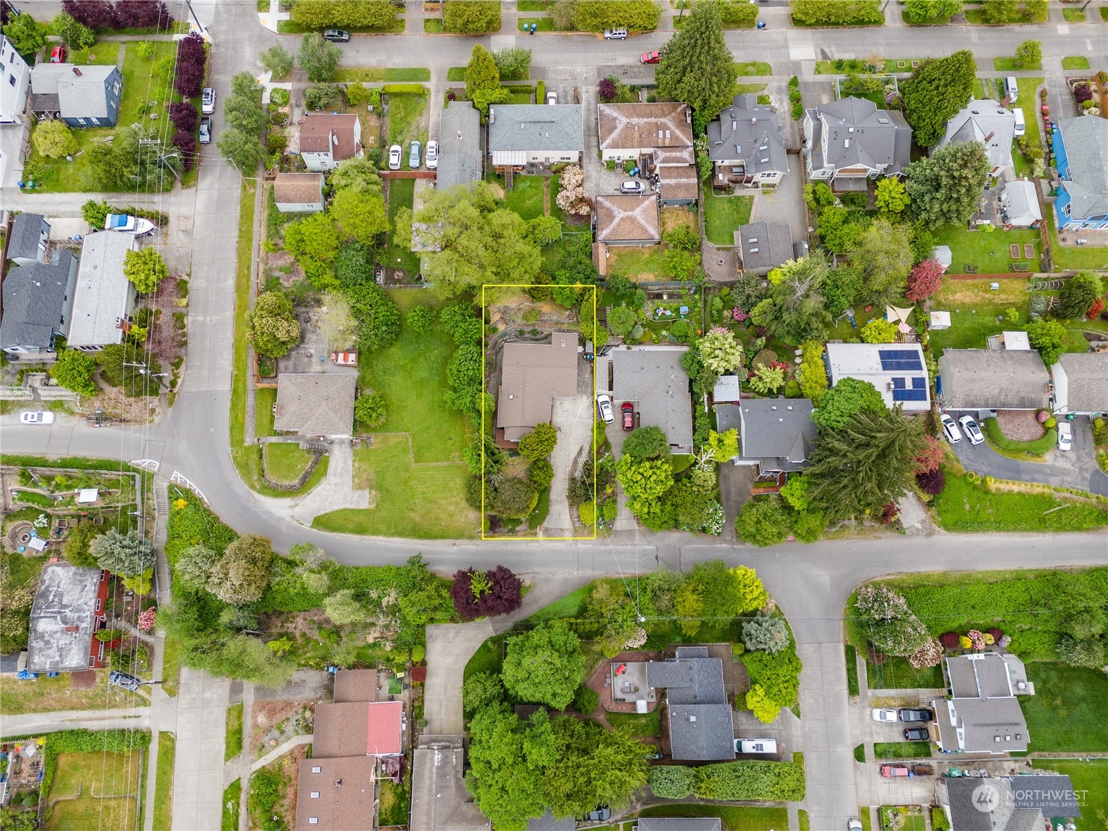 8414 14th Avenue Southwest Seattle, WA 98106 - Photo 18 of 20 an aerial view of multiple house