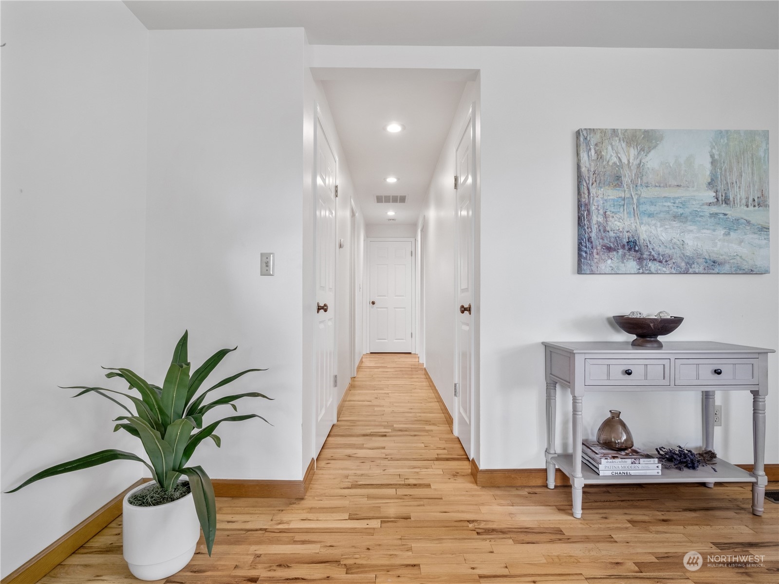 8414 14th Avenue Southwest Seattle, WA 98106 - Photo 10 of 20 a view of entryway with wooden floor