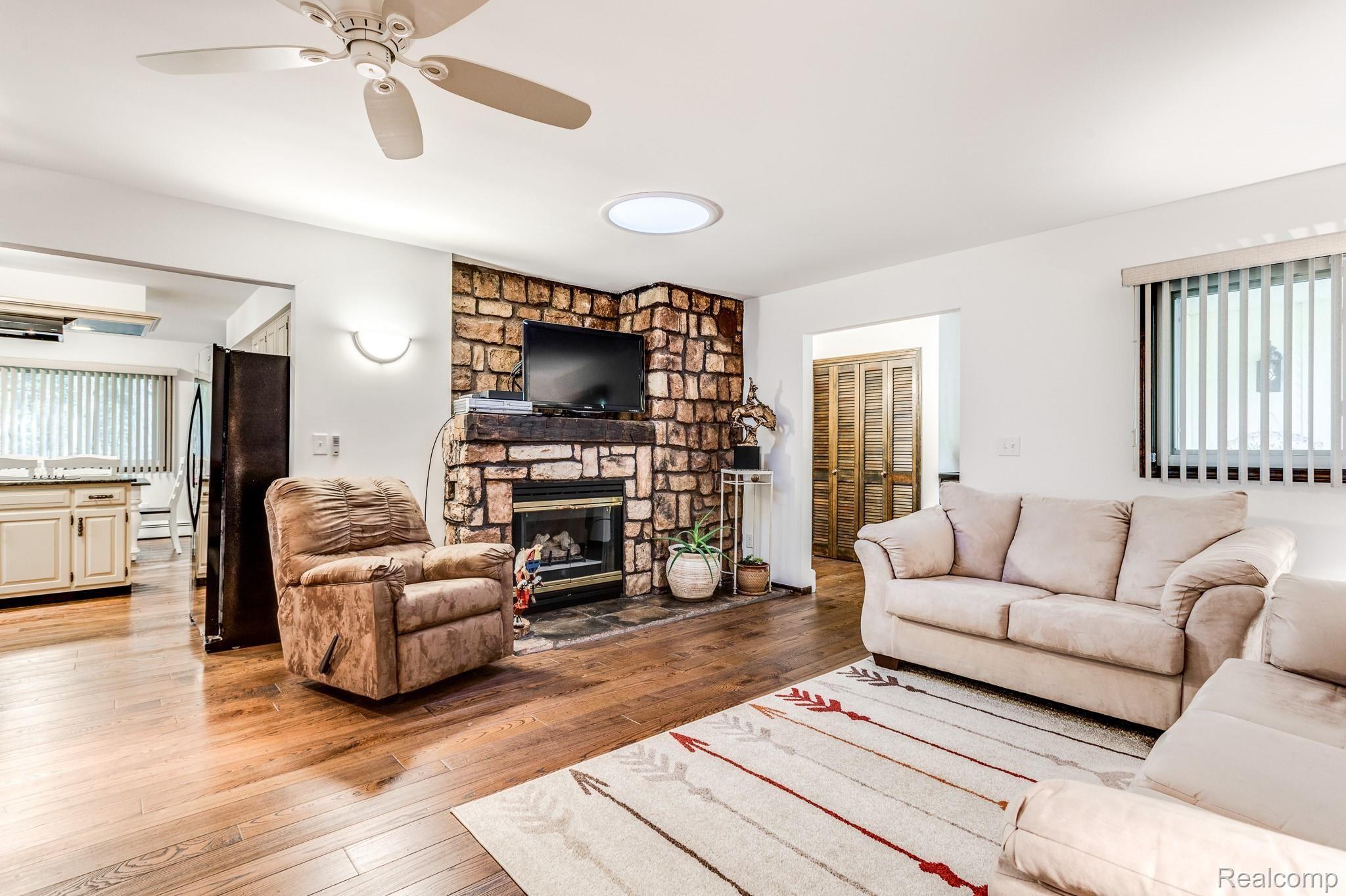 4854 Rabidue Road North Street, MI 48049 - Photo 4 of 55 4854 Rabidue Rd (43 of 55).jpg