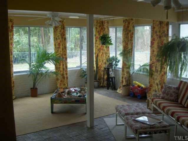 2423 Tryon Road Durham, NC 27705 - Photo 5 of 10 Photo 5