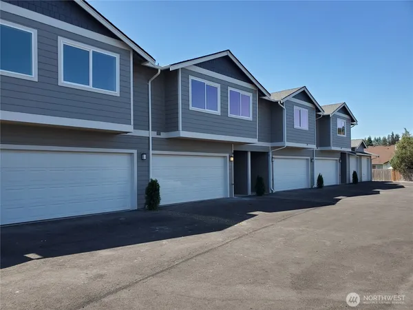 $1,200,000 | 1877 Ahlers Avenue, Centralia, WA 98531