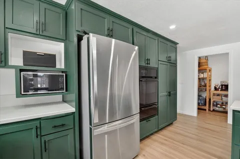 $1,095,000 | 2950 Oak Pointe Drive, Lompoc, CA 93436