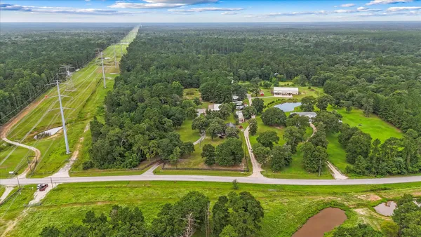 $799,000 | 9250 County Road 302, Plantersville, TX 77363