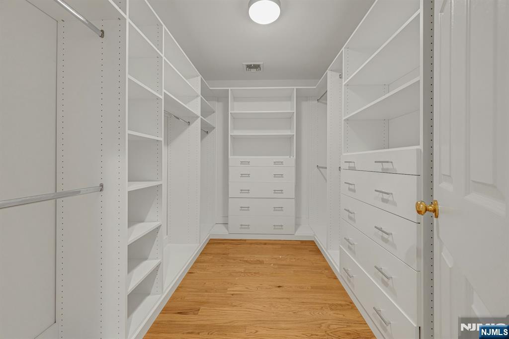1364 Tabor Road Morris Plains, NJ 07950 - Photo 22 of 35