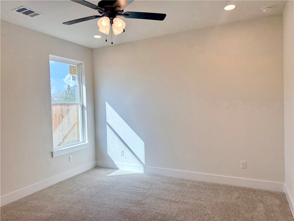 5076 Acadia Loop Bryan, TX 77802 - Photo 12 of 15 Gallery Image 12