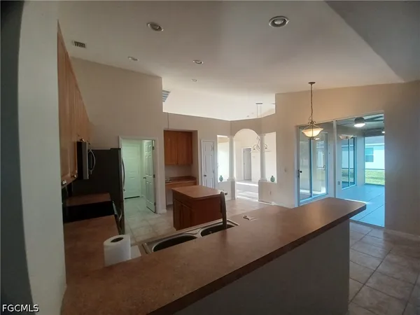 $2,200 | 2117 Northwest 14th Terrace, Cape Coral, FL 33993