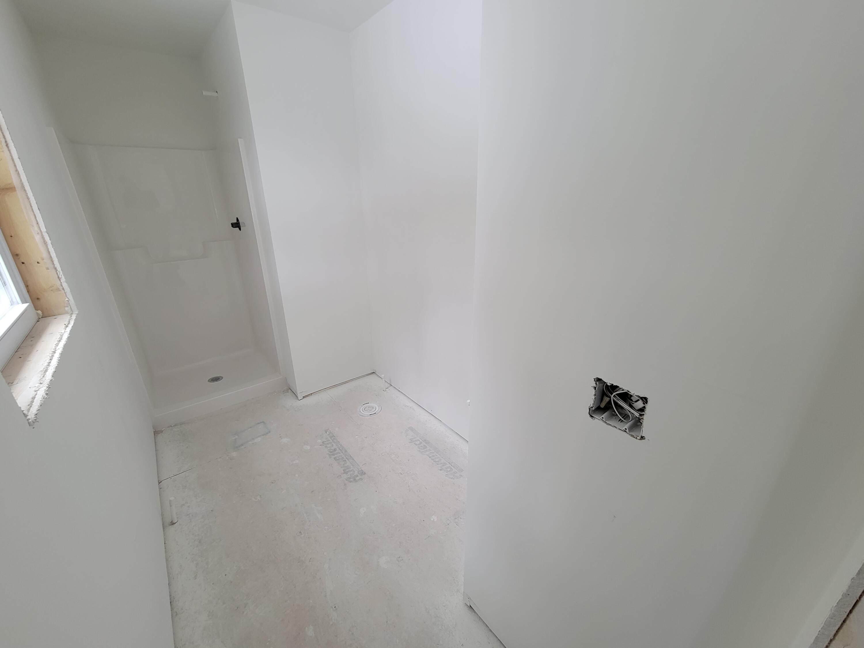 50 Silver Lane Limerick, ME 04048 - Photo 5 of 9 20230313_115444