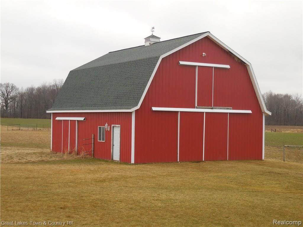 12977 Sullivan Road Emmett, MI 48022 - Photo 2 of 17