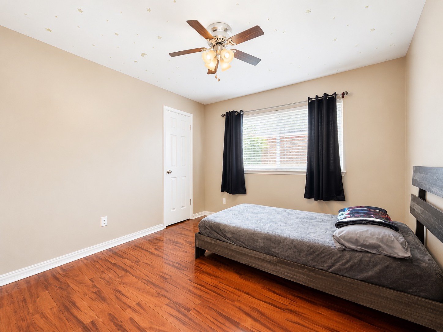 13823 Maisemore Road Houston, TX 77015 - Photo 6 of 17