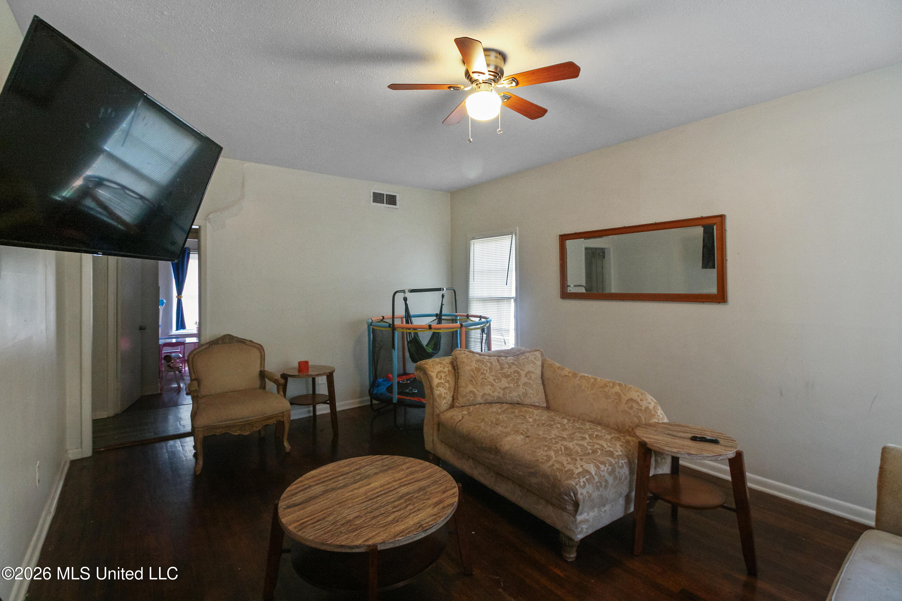408 Northside Circle Jackson, MS 39206 - Photo 3 of 15 IMG_0050