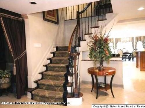 111 Benedict Road Staten Island, NY 10304 - Photo 2 of 6 7