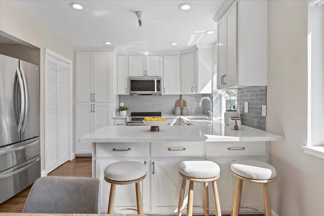 $1,498,000 | 363 North Rengstorff Avenue, Unit 5, Mountain View, CA 94043