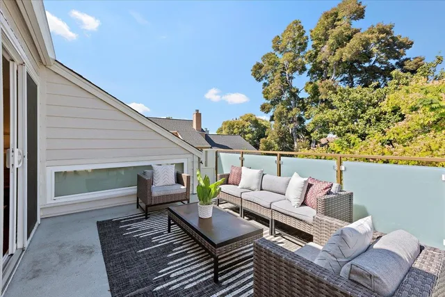 $1,498,000 | 363 North Rengstorff Avenue, Unit 5, Mountain View, CA 94043