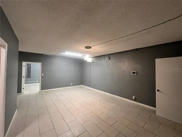 a view of a livingroom with an empty space