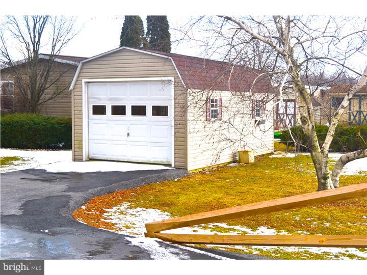 7 Faust North Road Bethel, PA 19507 - Photo 20 of 22 Garage