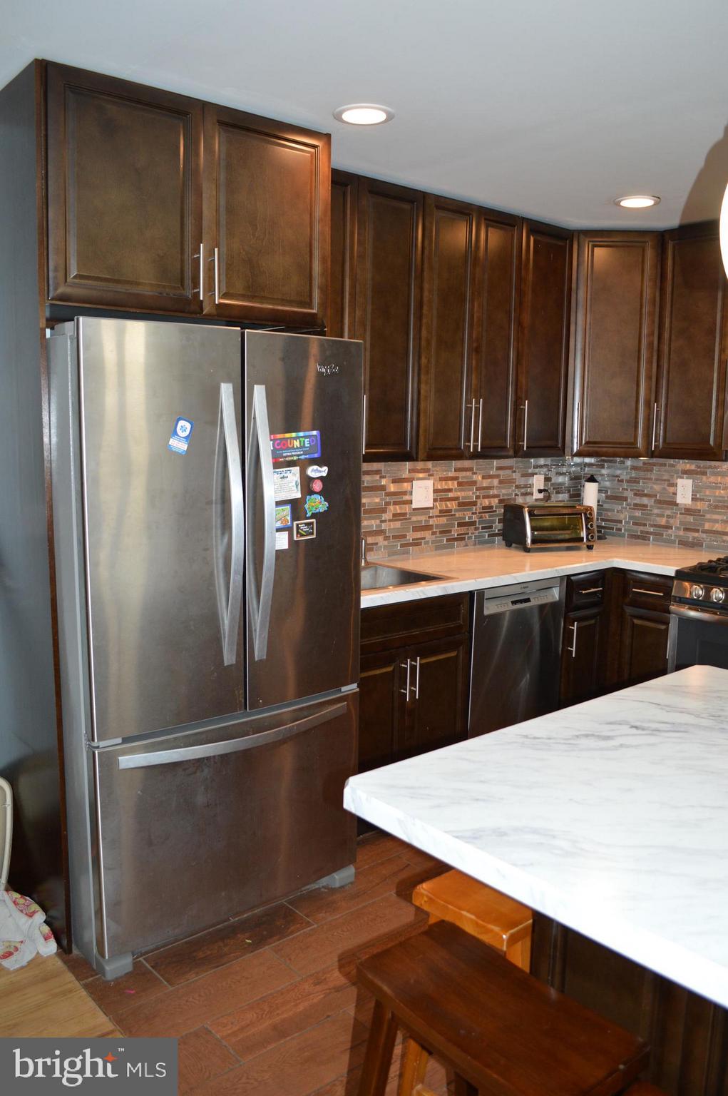 3807 Bancroft Road Baltimore, MD 21215 - Photo 7 of 25 Gallery Image 7