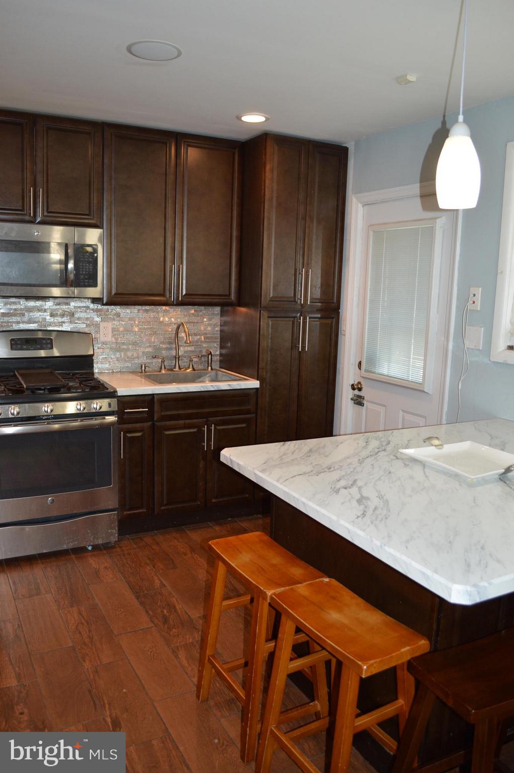 3807 Bancroft Road Baltimore, MD 21215 - Photo 8 of 25 Gallery Image 8