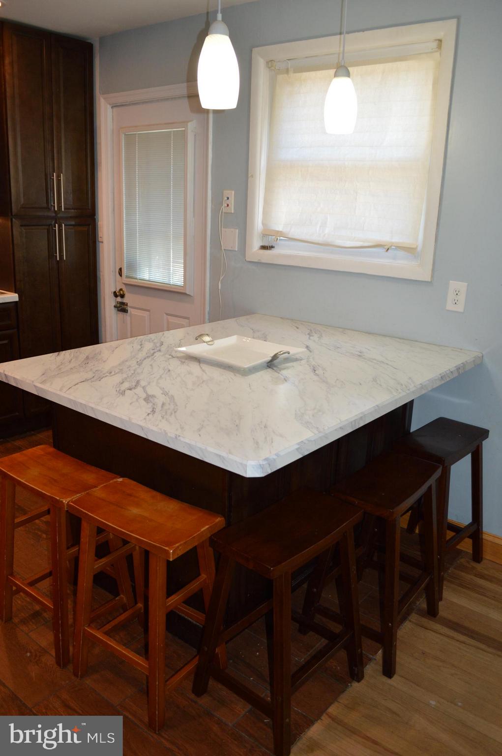 3807 Bancroft Road Baltimore, MD 21215 - Photo 9 of 25 Gallery Image 9