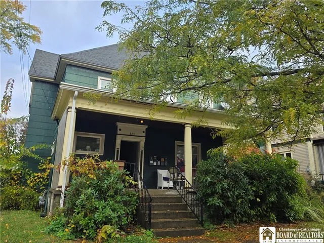 $800 | 329 Crossman Street, Jamestown, NY 14701