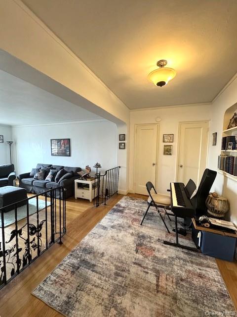 3600 Fieldston Road, Unit 4K Bronx, NY 10463 - Photo 2 of 10 a living room with furniture and wooden floor
