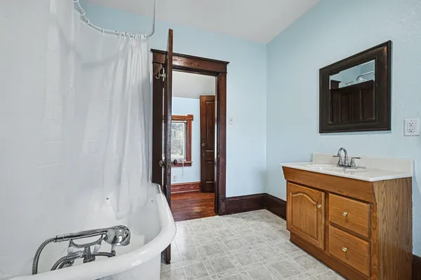 $250,000 | 462 13th Street, Red Wing, MN 55066