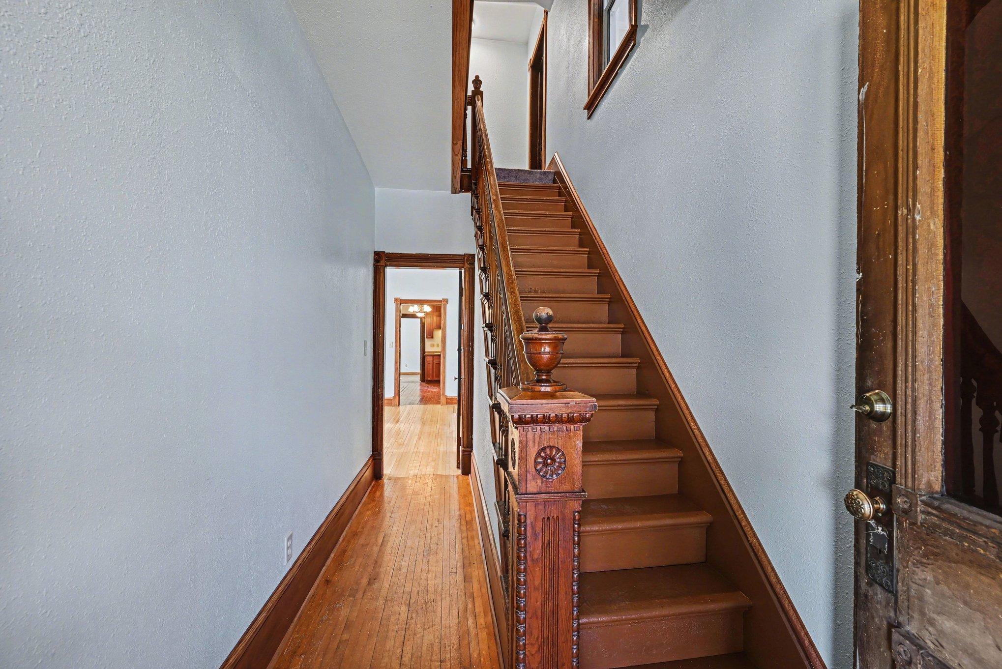 462 13th Street Red Wing, MN 55066 - Photo 3 of 36