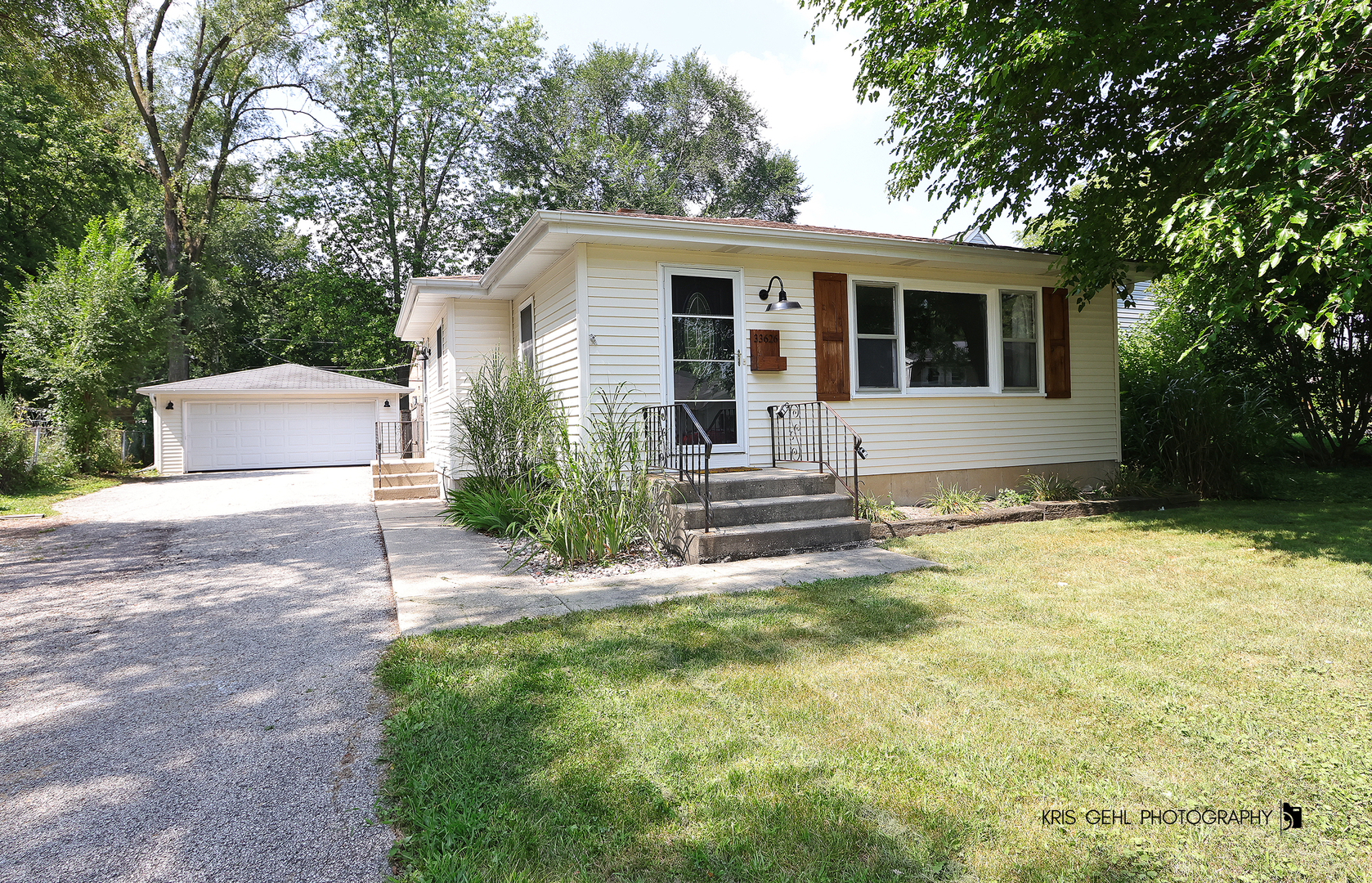33626 North Greentree Road Grayslake, IL 60030 - Photo 1 of 21 Gallery Image 1