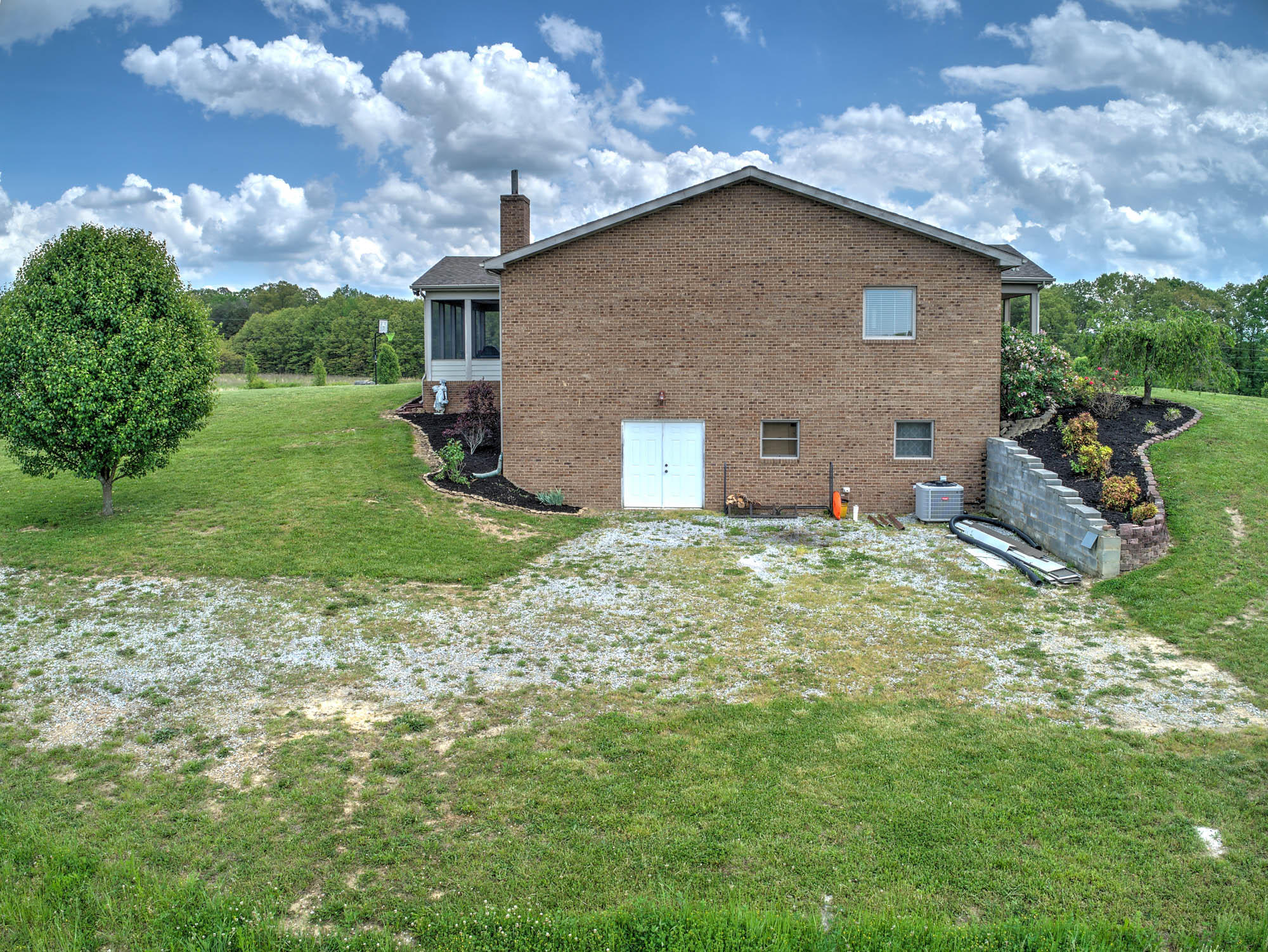 2594 North Wesley Chapel Road Greeneville, TN 37745 - Photo 41 of 47 2594 N Wesley Chapel Rd-12