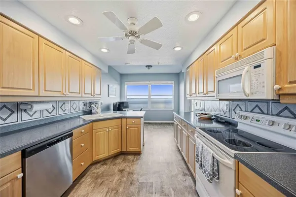 $600,000 | 200 Harbor Walk Drive, Unit 322, Punta Gorda, FL 33950
