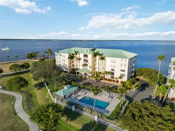 $600,000 | 200 Harbor Walk Drive, Unit 322, Punta Gorda, FL 33950
